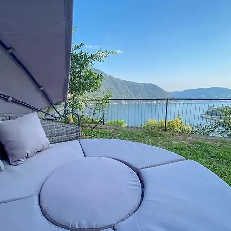 Appartamento Amazing View With Jacuzzi, Private Garden And Gym