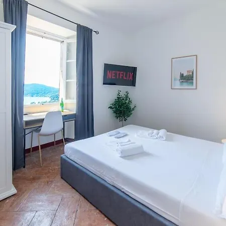 View + Jacuzzi + Garden+ Gym, Apartment *
