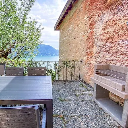 Appartement Villa Lake View + Jacuzzi + Garden+ Gym, Cernobbio