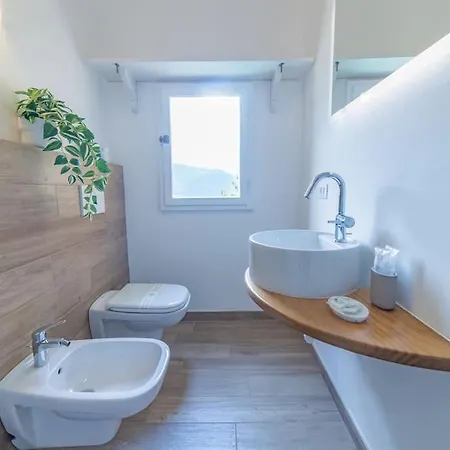Appartement Amazing View With Jacuzzi, Private Garden And Gym