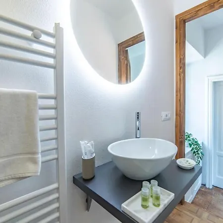 Apartment View + Jacuzzi + Garden+ Gym, *