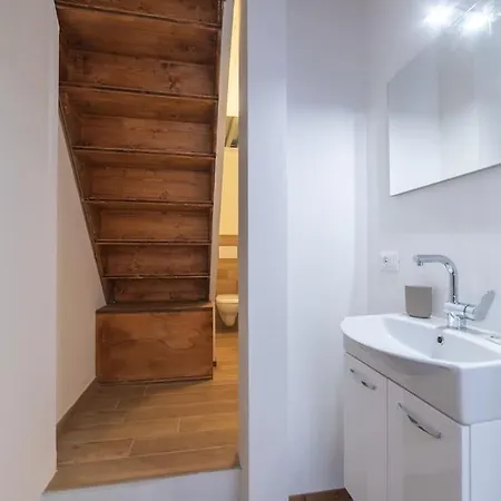 Amazing View With Jacuzzi, Private Garden&gym Appartement *