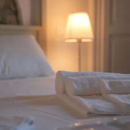 Amazing View With Jacuzzi, Private Garden&gym * Cernobbio