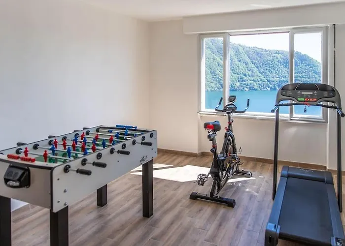 Amazing View With Jacuzzi, Private Garden And Gym * 切尔诺比奥