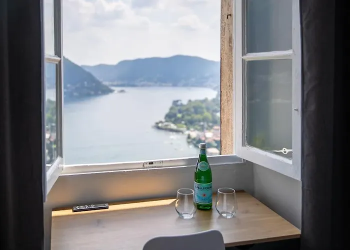 公寓 Amazing View With Jacuzzi, Private Garden And Gym 切尔诺比奥